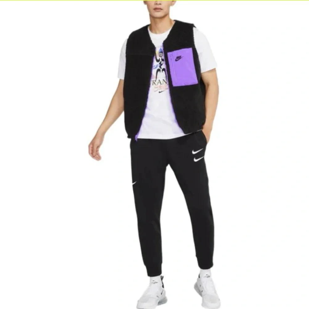 Nike Club Reversible Winterized Vest - Picture 1 of 11